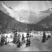 Cover image of 32. Glacier, winter scenes