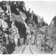 Cover image of 32. Rock cut between Tunnels 15 and 16, Cisco