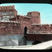 Cover image of Amar Singh Gate to Agra Fort, Agra, India