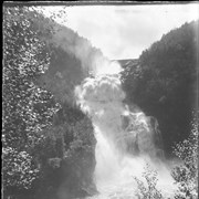 Cover image of Falls of the Omatchovan, Lake St. John (No.30) 8/29/95