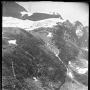 Cover image of Head of Valley above the caves, panorama 1906 (No.48) : [pan 4 of 4]