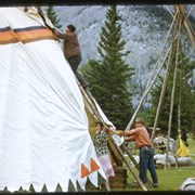 Cover image of Bearspaw tipi