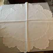 Cover image of Table Throw