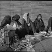 Cover image of Native women selling handicrafts