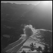 Cover image of Helicopter cornice: Bombing Mt. Norquay Ridge