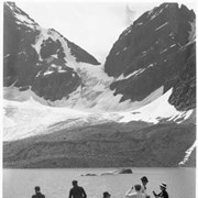 Cover image of 418. Group at Lake Oesa, ACC