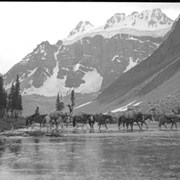 Cover image of 338. Crossing stream at Consolation Lake, Mount Quadra