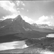 Cover image of Mount Chephren