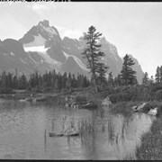 Cover image of 51. Tonquin Valley, Mount Geikie