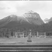 Cover image of Canadian Pacific Railway set, the Great Divide