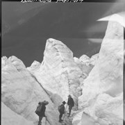 Cover image of Bow movie trip, seracs (Serac on Illecillewaet Glacier)