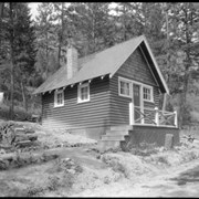 Cover image of Cabin, bungalow camp, CPR