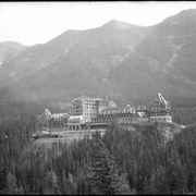 Cover image of Construction of the Banff Springs Hotel