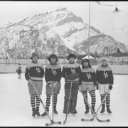 Cover image of Banff Winter Carnival, hockey team