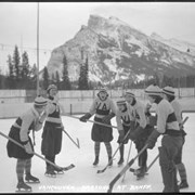 Cover image of Banff Winter Carnival, Vancouver Amazons hockey team