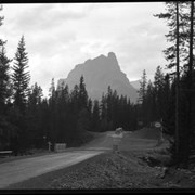 Cover image of Johnston Canyon Road