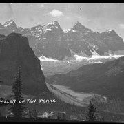 Cover image of 178. Valley of the Ten Peaks