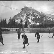 Cover image of Banff Winter Carnival, ladies' hockey match