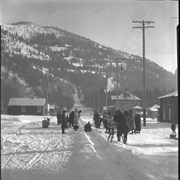 Cover image of Banff Winter Carnival, toboggan slide on Caribou St.