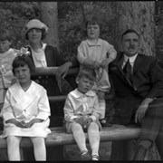 Cover image of Aileen, Lloyd, Don & unidentified family