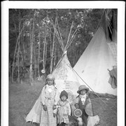 Cover image of [Unknown children in front of tipi]