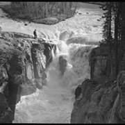 Cover image of Sunwapta Falls