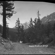 Cover image of Tunnel Mountain Drive Banff
