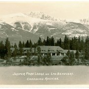 Cover image of Jasper Park Lodge on Lac Beauvert, Canadian Rockies