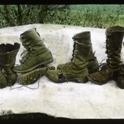 Cover image of [Worn out boots]