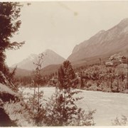 Cover image of Banff Hotel and Bow River, Banff Alba / On Line of Canadian Pacific Railway. 16-93
