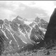 Cover image of Canadian Nat. Park, Mt. Aberdeen and the Beehive