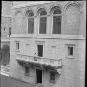 Cover image of Boston Public Library. Courtyard (No.4) 8/23/95