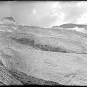 Cover image of Asulkan Glacier with seracs (No.94) 7/30/97