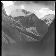 Cover image of Lake Louise  : (No.26)