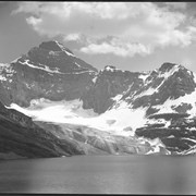 Cover image of Mt. Biddle & McArthur's Lake (No.71)