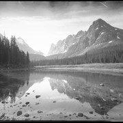 Cover image of Mt. Schaffer reflected (No.73)