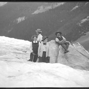 Cover image of Canadian Pacific trip 8/1909 [file title]