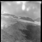 Cover image of Asulkan Glacier, pan 1909 : [pan 2 of 4]