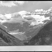 Cover image of Lake Louise 1909