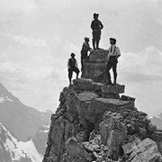 Cover image of [Left to right: Rudolf Aemmer, Edward Feuz, Val Flynn, Basil Gardom - Abbot's Pass Pinnacle]