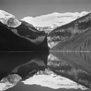 Cover image of Lake Louise. -- 1937, 1938 Aug.