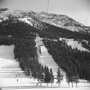 Cover image of Norquay. -- [1946]