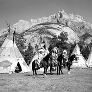 Cover image of John Hunter on Horse, 3 Chiefs on Horses, Cascade Mt. Behind . -- [ca. 1950]