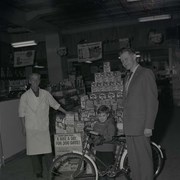 Cover image of Quaker Oats Co., 4504 - 1 St. S.E. Calgary, Bike presentation. -- 1957 Jan.