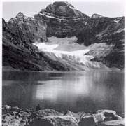 Cover image of Lake McArthur