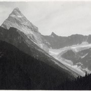Cover image of Unidentified mountain