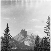 Cover image of [Mount Rundle]