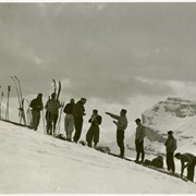Cover image of [Group of nine unidentified skiers, Redoubt Mountain]