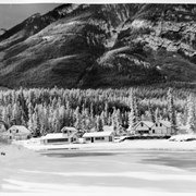 Cover image of Bow River boathouse