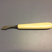 Cover image of Cuticle Knife